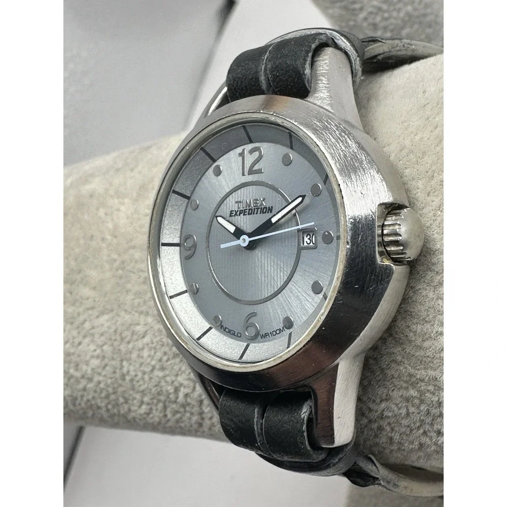 TIMEX Expedition 957-S2‎ Ladies Watch New Battery 33MM 7.5